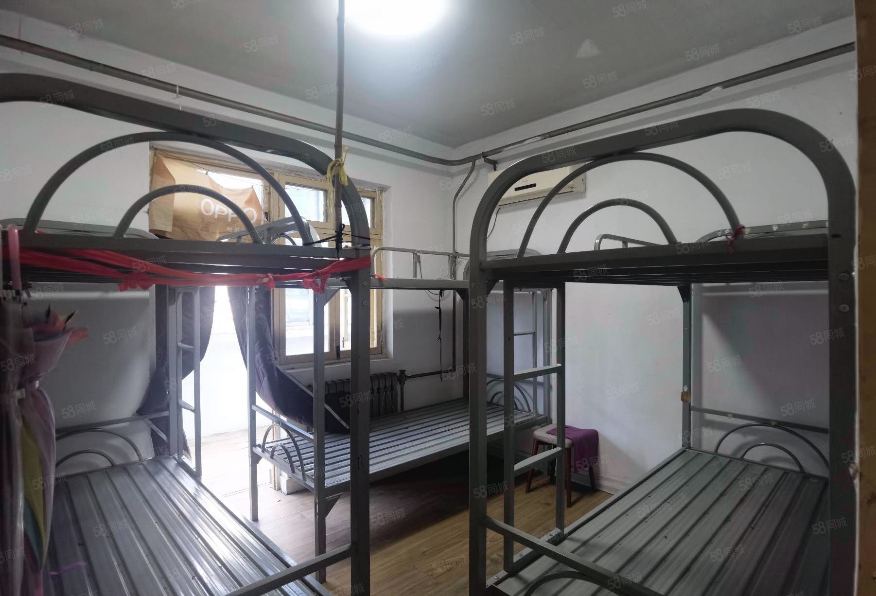 小寨地铁口 赛格国际 华旗 金莎国际隔壁两室可做宿舍带架子床