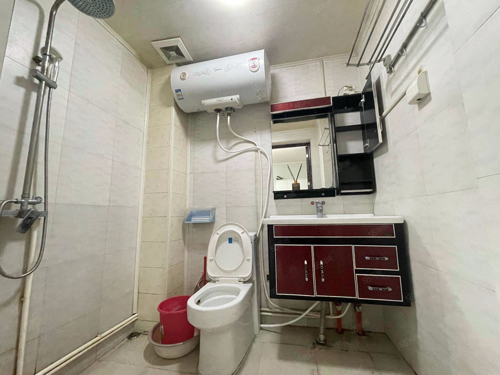 電視塔地鐵口 會展中心 萊安中心 象牙公寓精裝一室 拎包入住