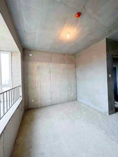 三迪枫丹满二板楼近地铁小三居有电梯次新小区